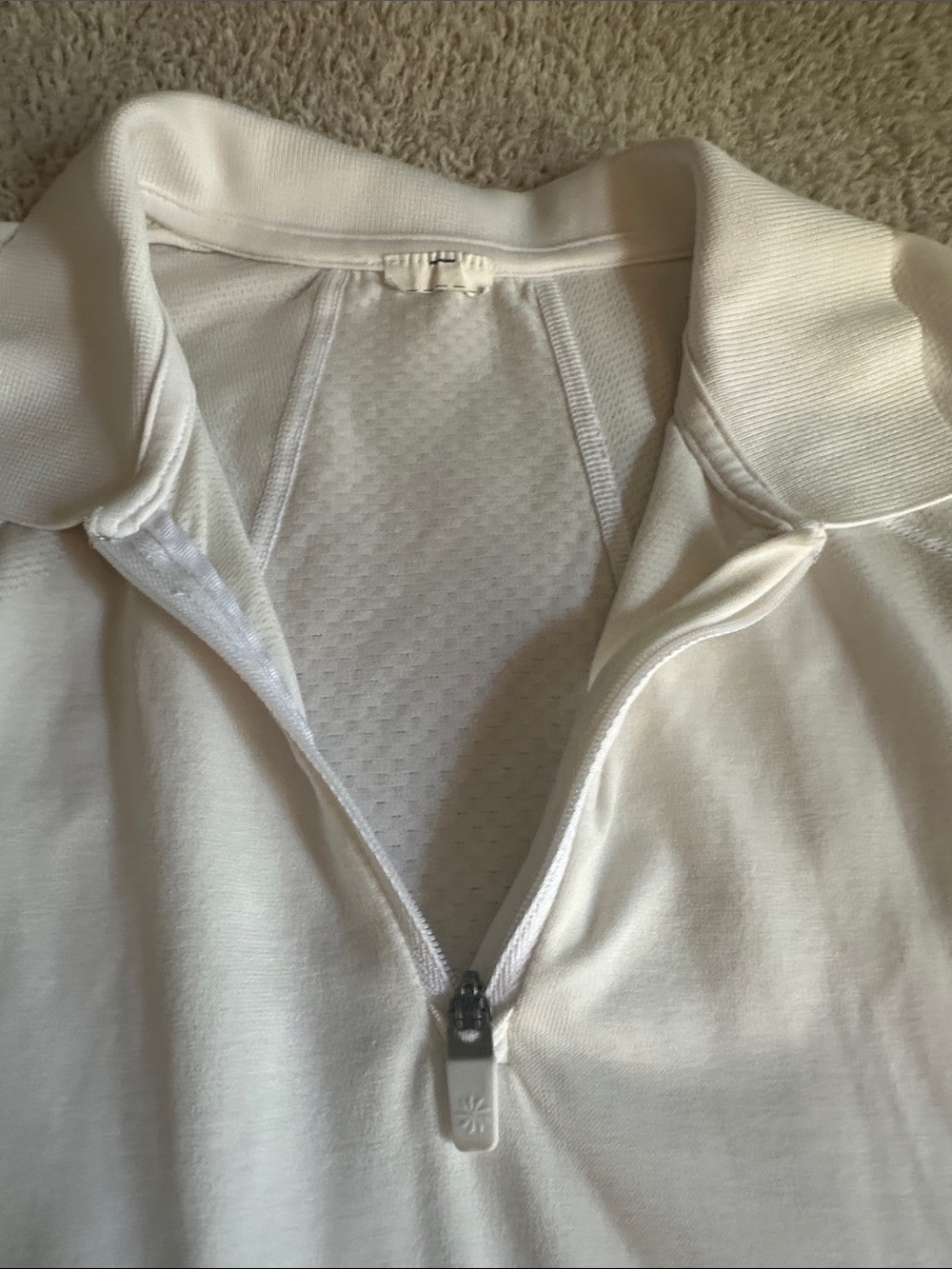 Athleta white zip up polo. Size medium, 17’ ptp. EUC - Picture 4 of 6